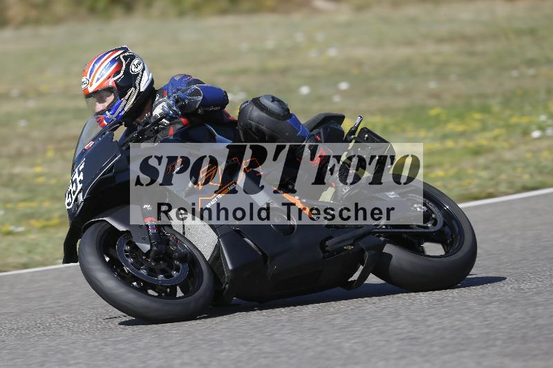 /35 07.08.2026  Discover the Bike ADR/Race 3 rot/555
